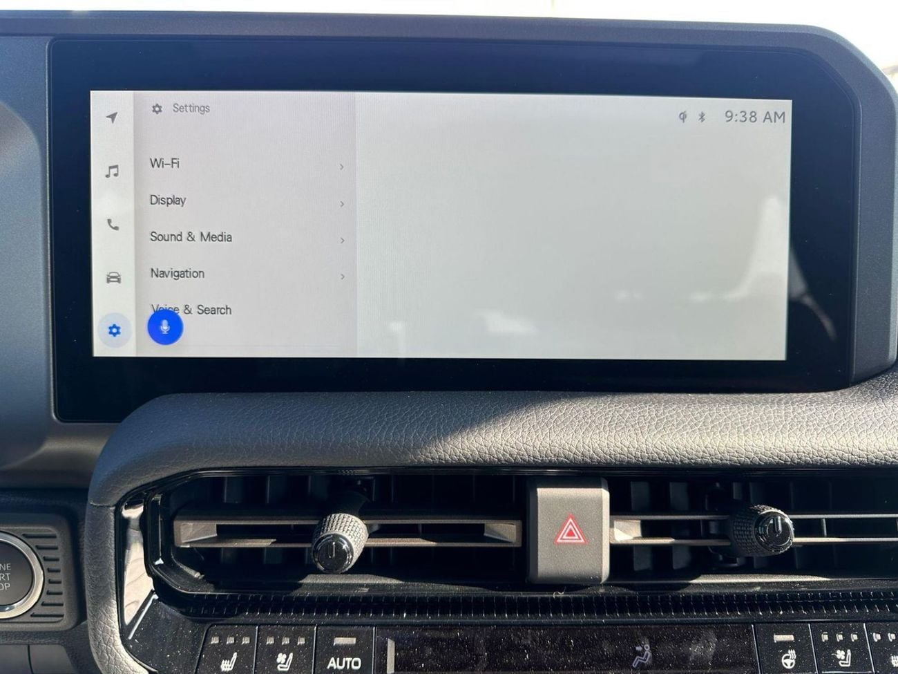 تويوتا برادو VXR Adventure Dual Tone 2.4T