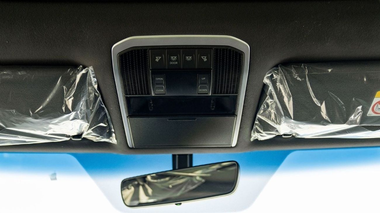 Toyota Land Cruiser LC300 VX 3.5P AT MY2025 – BLACK