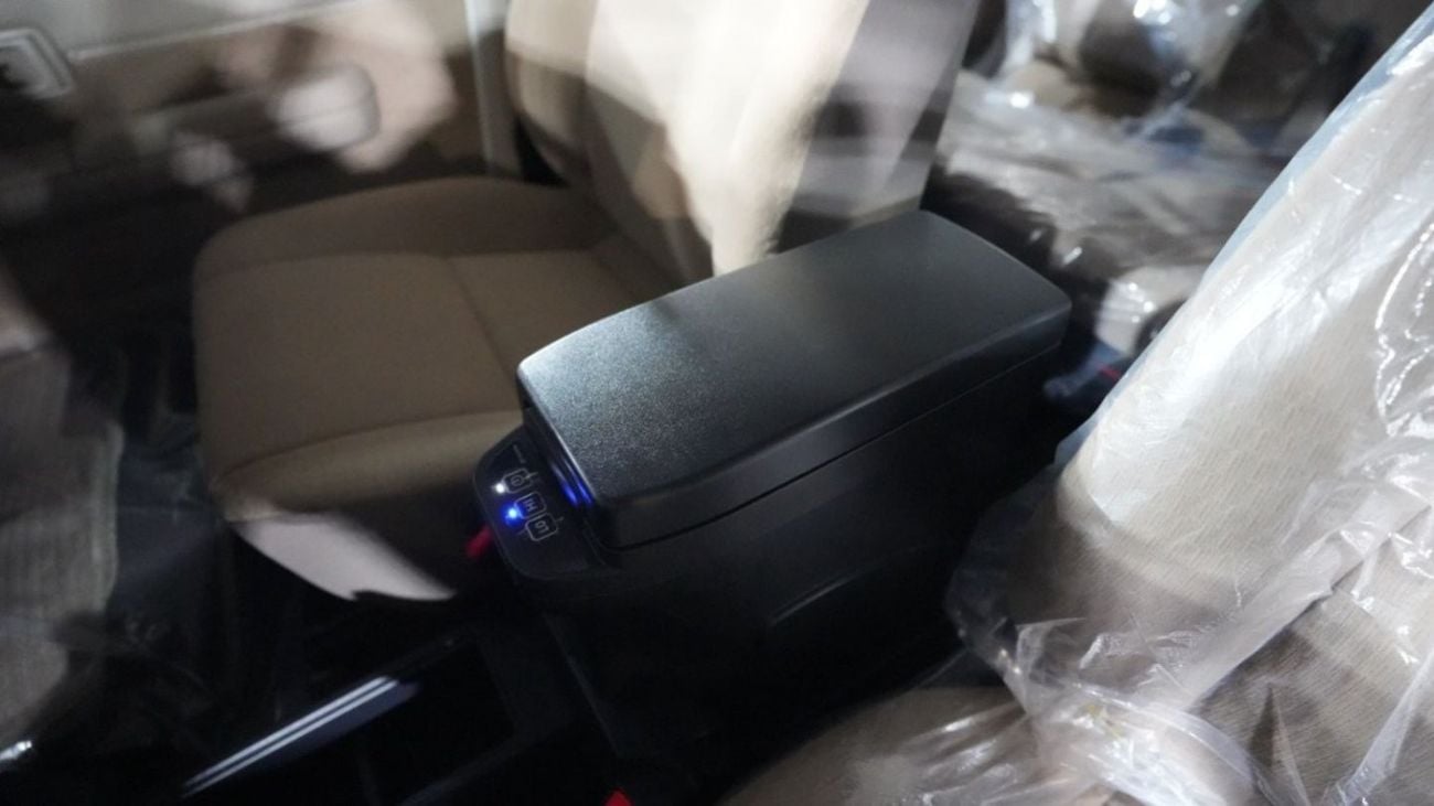 Toyota Land Cruiser 70 TOYOTA LC76 5DOORS PETROL 4.0L MANUAL TRANSMISSION MODEL 2024 LIMITED EDITION