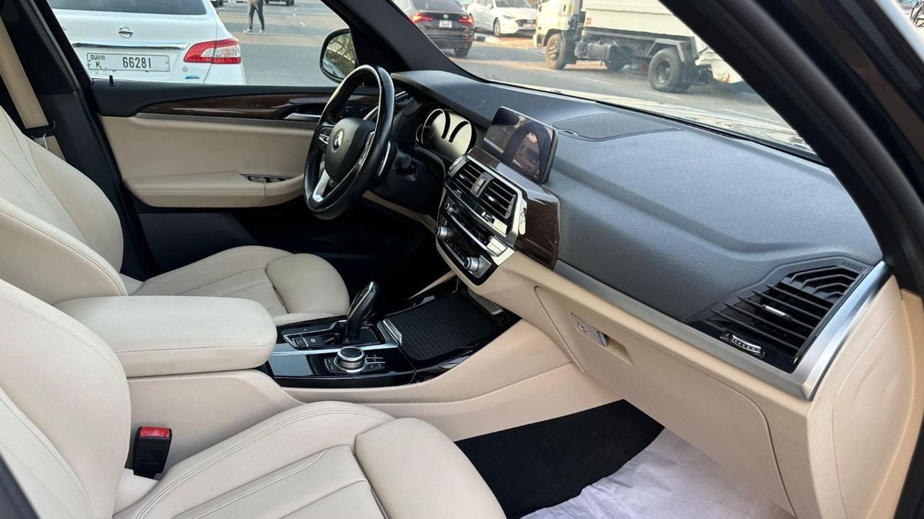 بي أم دبليو X3 xDrive 30i Exclusive 2.0L