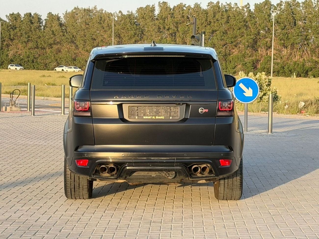 Land Rover Range Rover Sport SVR 5.0L (575 HP) 4WD