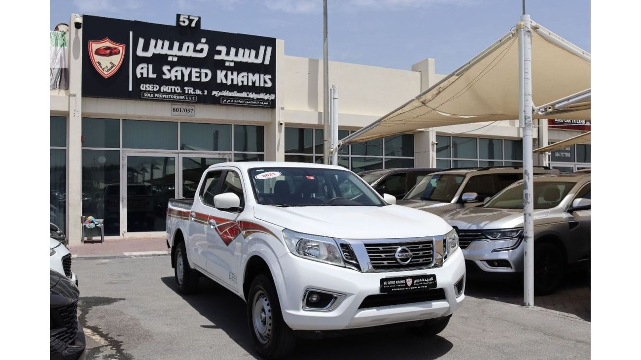 Nissan Navara CSF ACCIDENTS FREE - GCC - PERFECT CONDITION INSIDE OUT - AUTOMATIC GEAR - AUTOMATIC WINDOWS