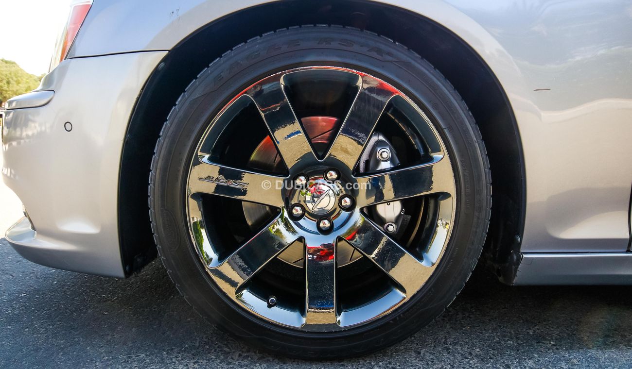 كرايسلر 300C SRT 6.4