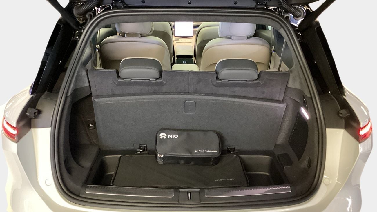 Nio EL8 Long Range | Guaranteed Warranty | 0 Down Payment