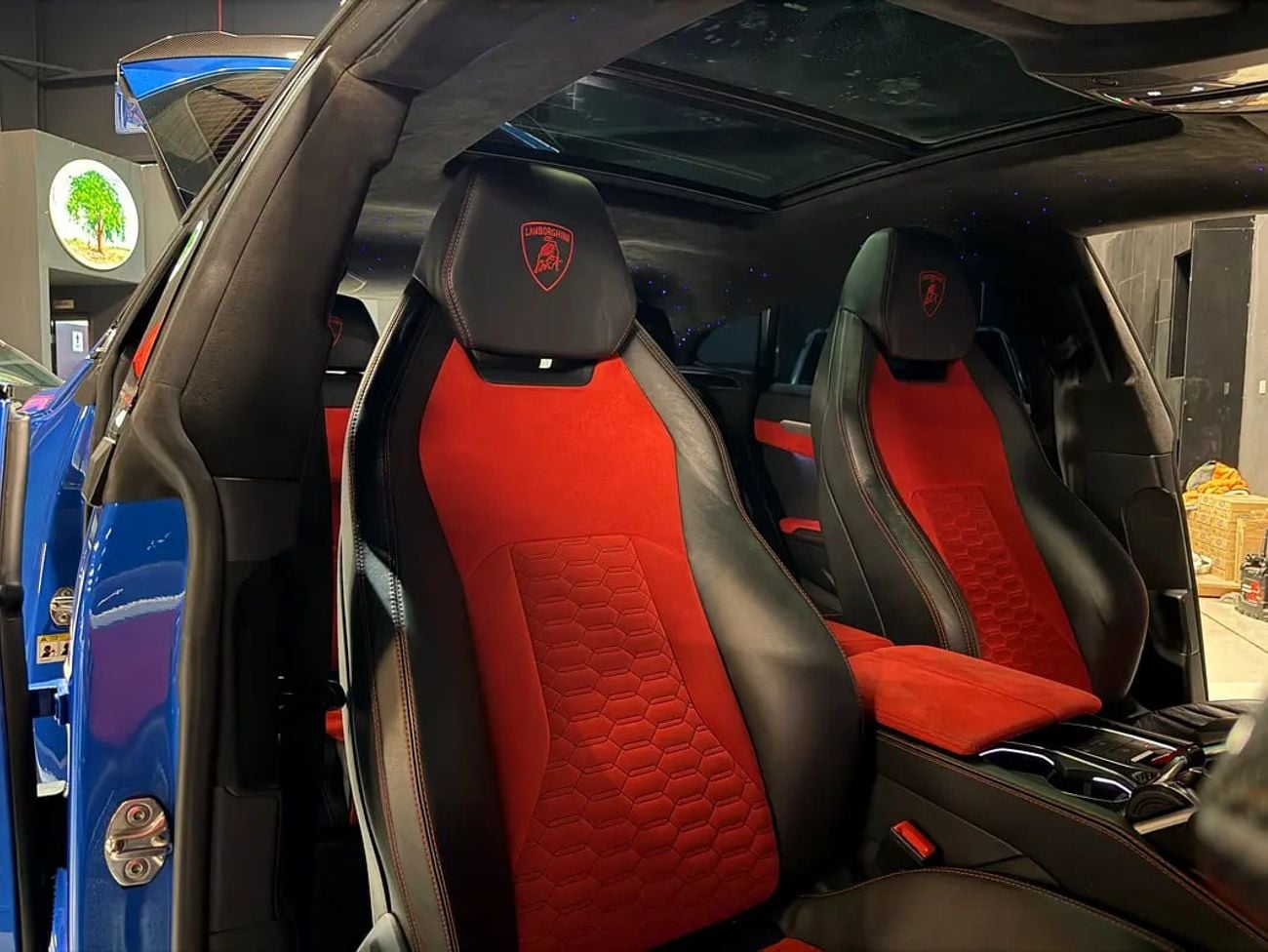 لامبورغيني اوروس Standard European Specs