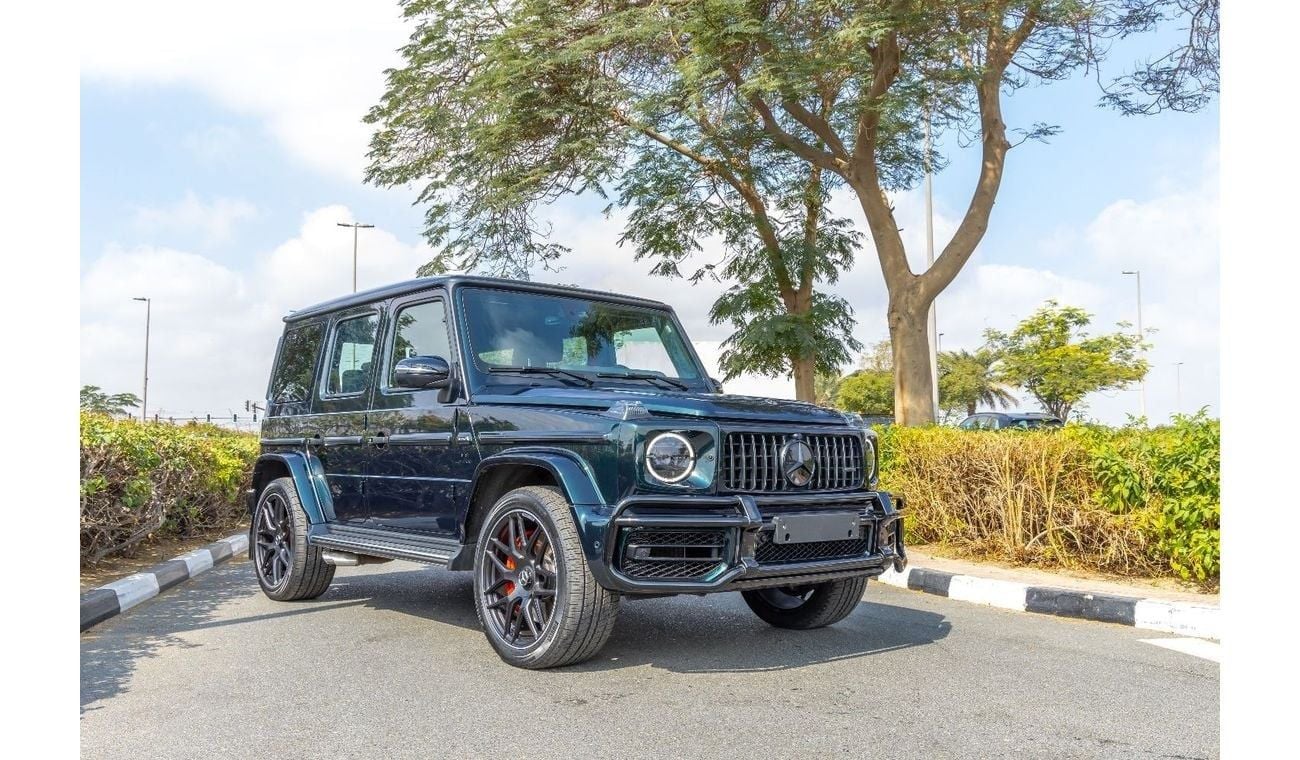 Mercedes-Benz G 63 AMG Mercedes G63 AMG - Special Color Emerald Green - Carbon Fiber - Rear Entertainment System - 2024
