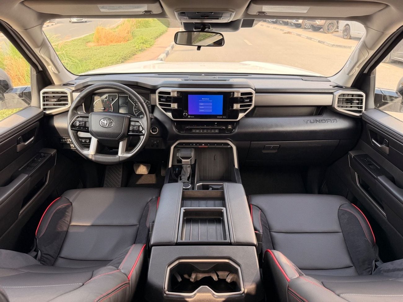 تويوتا تاندرا SR5 Premium 2024 model