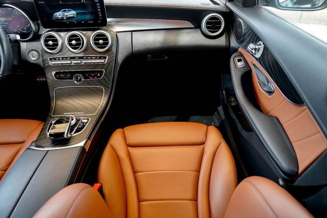 مرسيدس بنز C 200 بريميوم