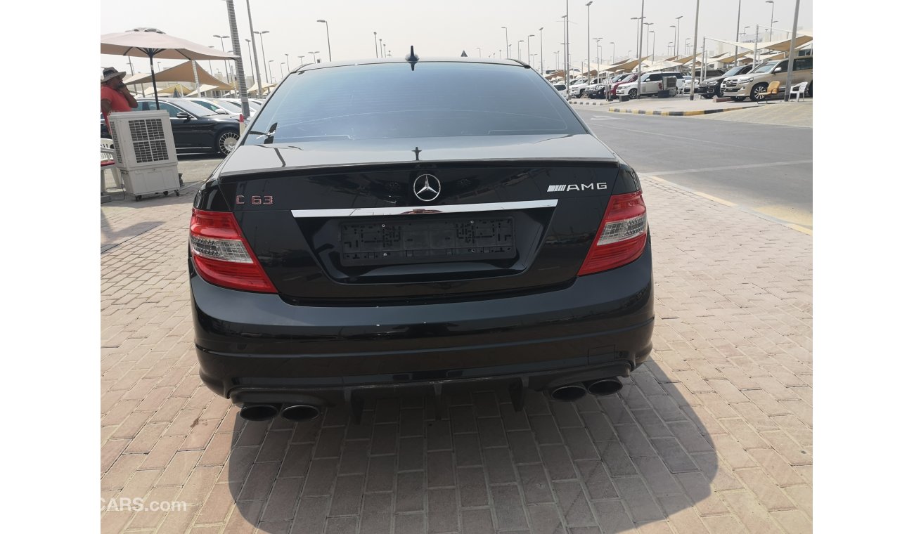 Mercedes-Benz C 63 AMG مرسيدس بنز C63 AMG وارد اليابان