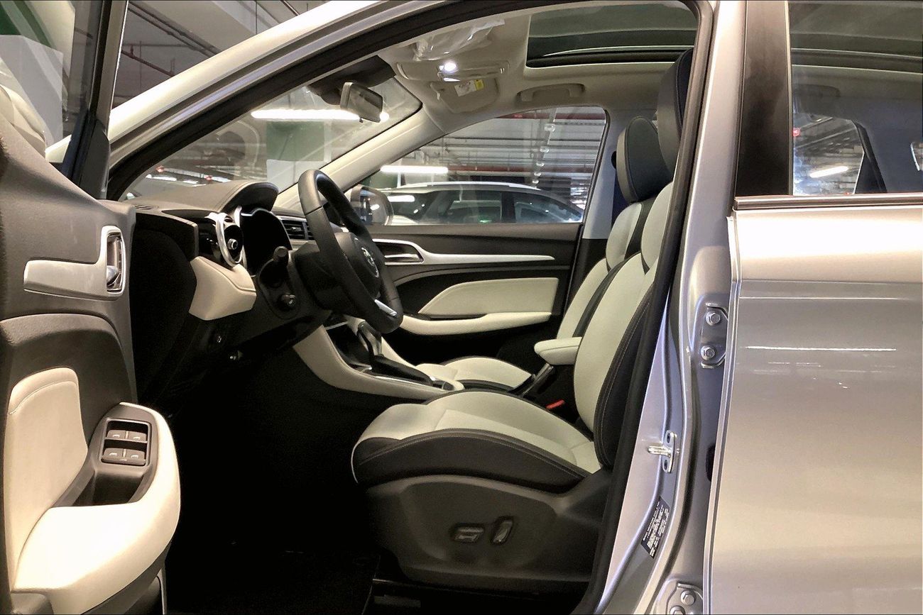 أم جي ZS Luxury | National Day | Start 2026 with the ideal drive | شامل الضمان | 0 ﺪﻔﻋﺓ ﺃﻮﻟﻯ