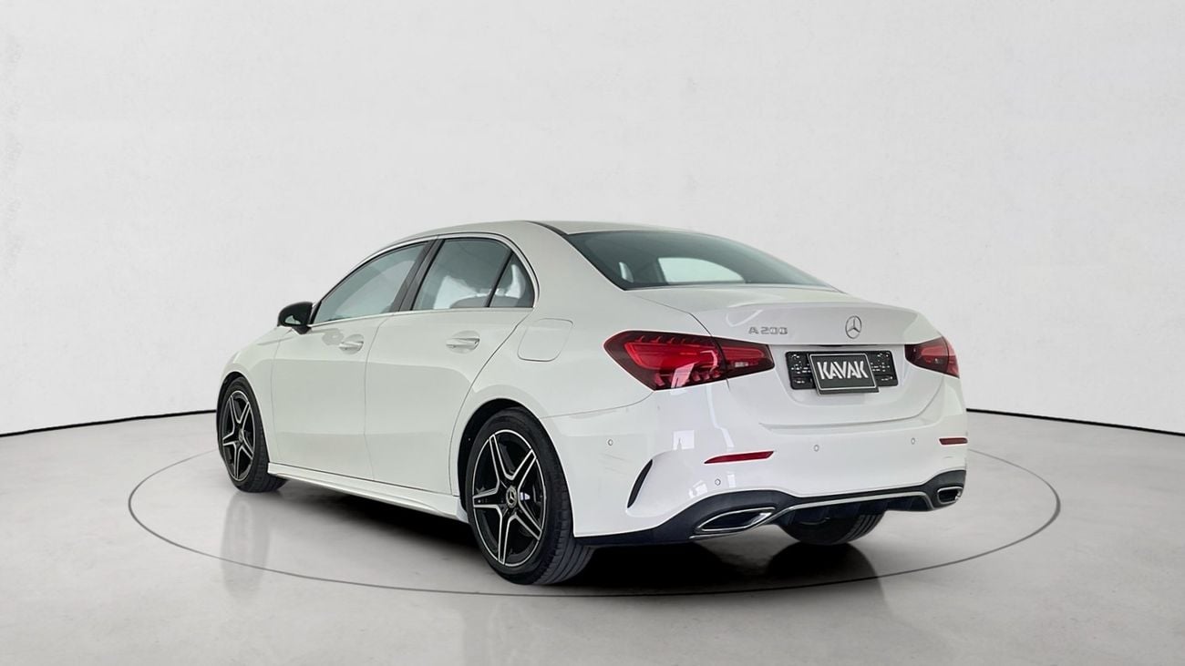 Mercedes Benz A200 STD | Guaranteed Warranty | 0 Down Payment