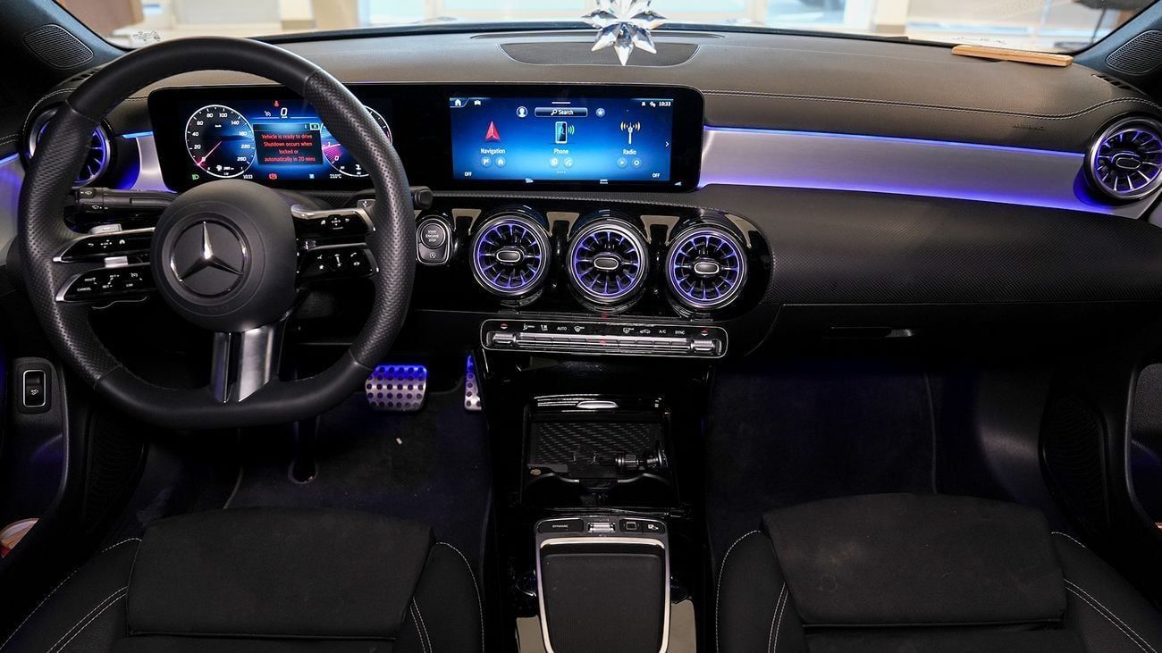 Mercedes-Benz CLA 200 AMG