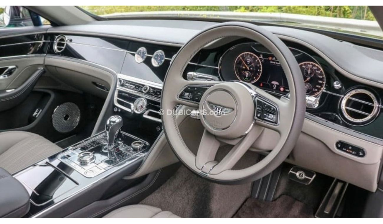 Bentley Flying Spur V8