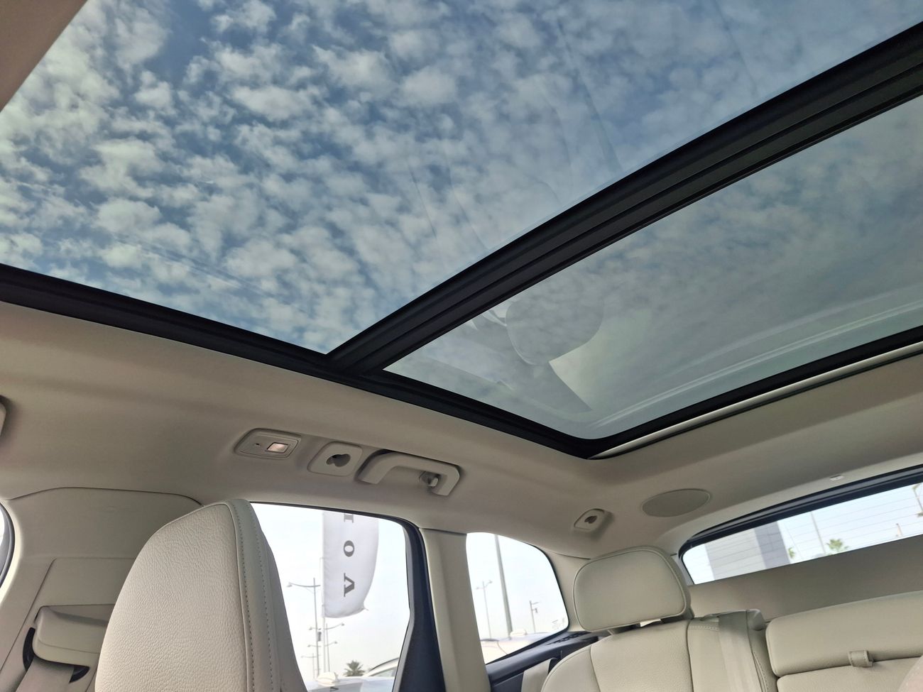 Volvo XC60 B5 ULTIMATE DARK 2 | Zero Down Payment | Home Test Drive