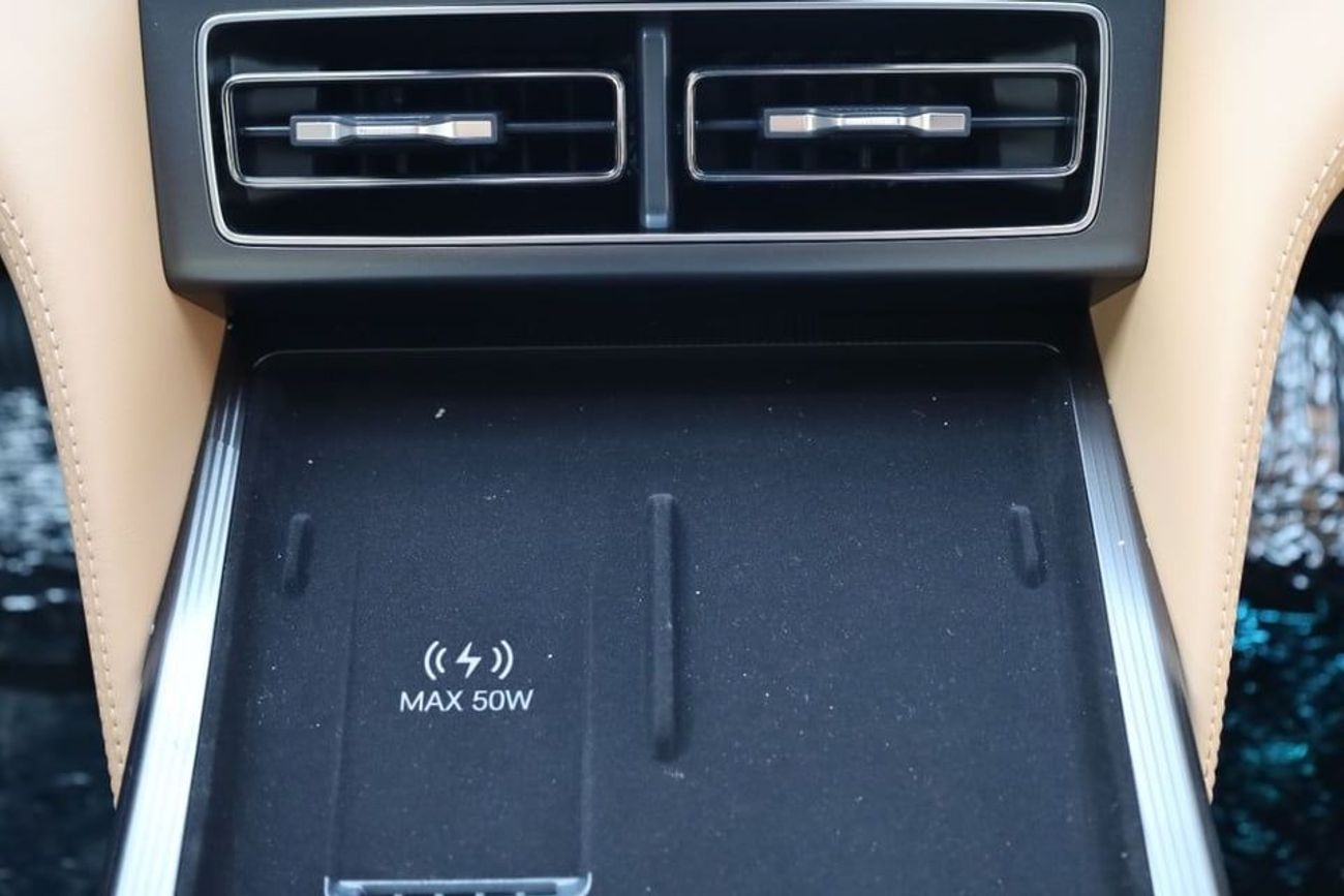 BYD Song L BYD SONG L DM-I 160KM SMART DRIVIVNG BEYOND EDITION 2025