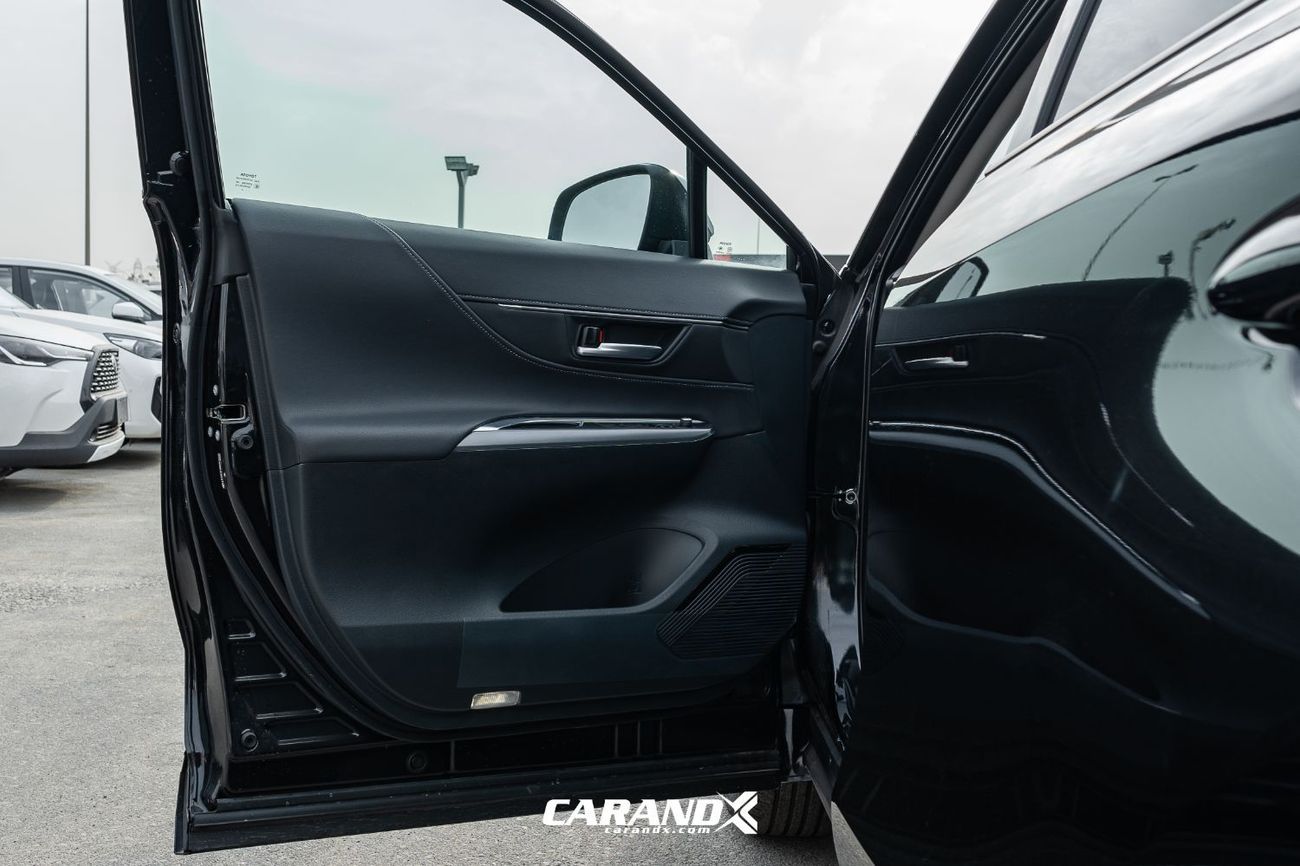 تويوتا فينزا 2.0L CVT 2WD Luxury Petrol 2024