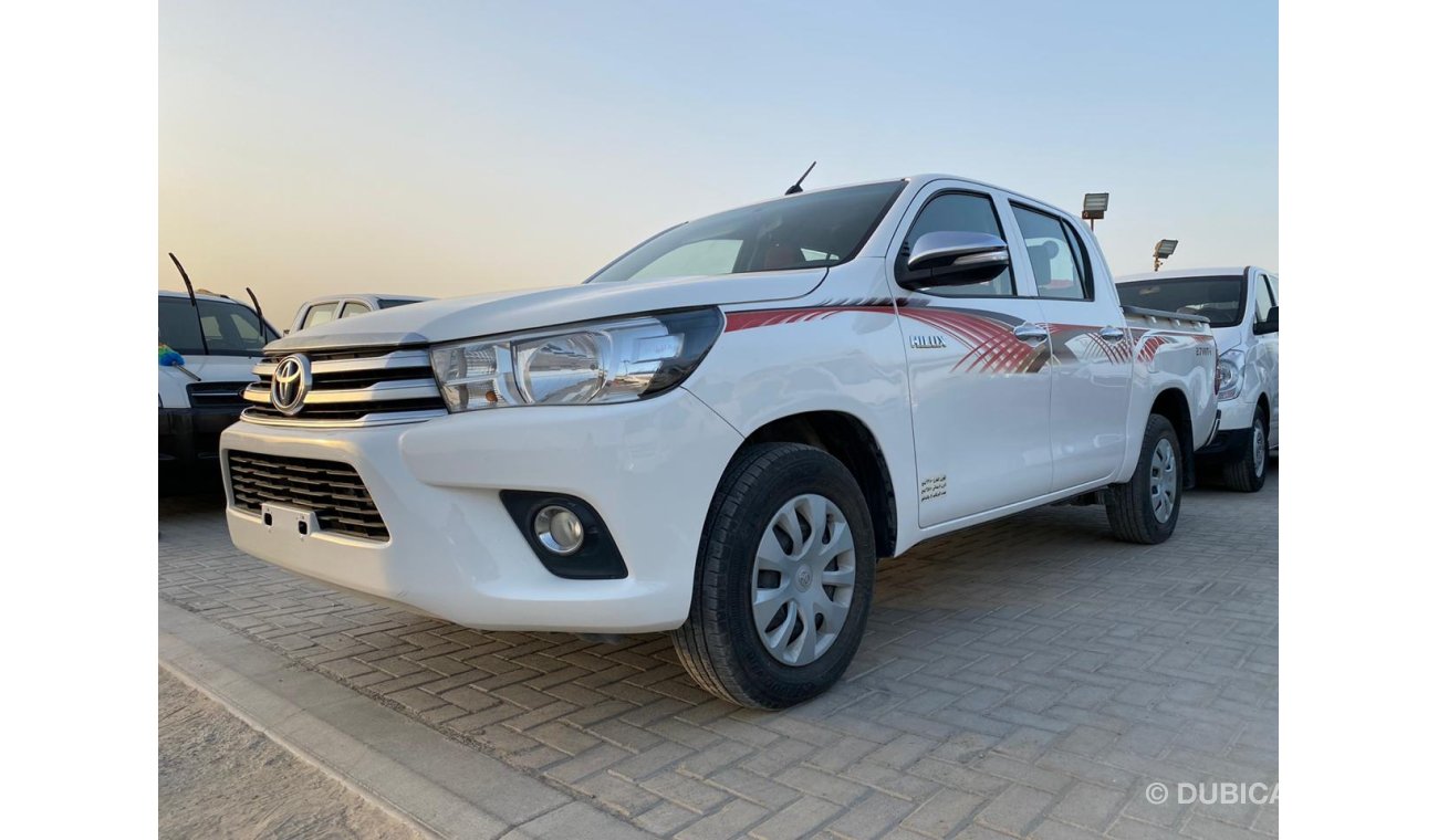 Toyota Hilux 2016 full automatic 4X2 Ref#594