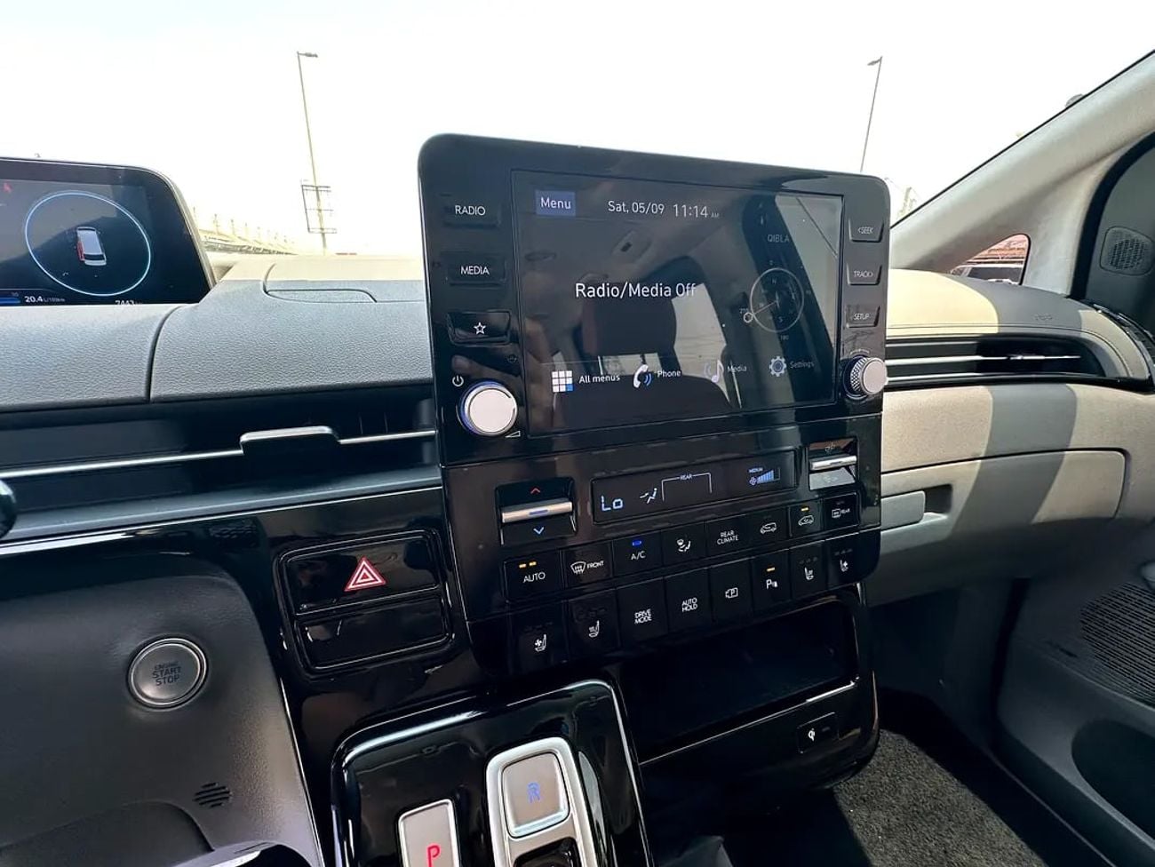 هيونداي ستاريا Premium | GCC Specs under warranty +Service contract