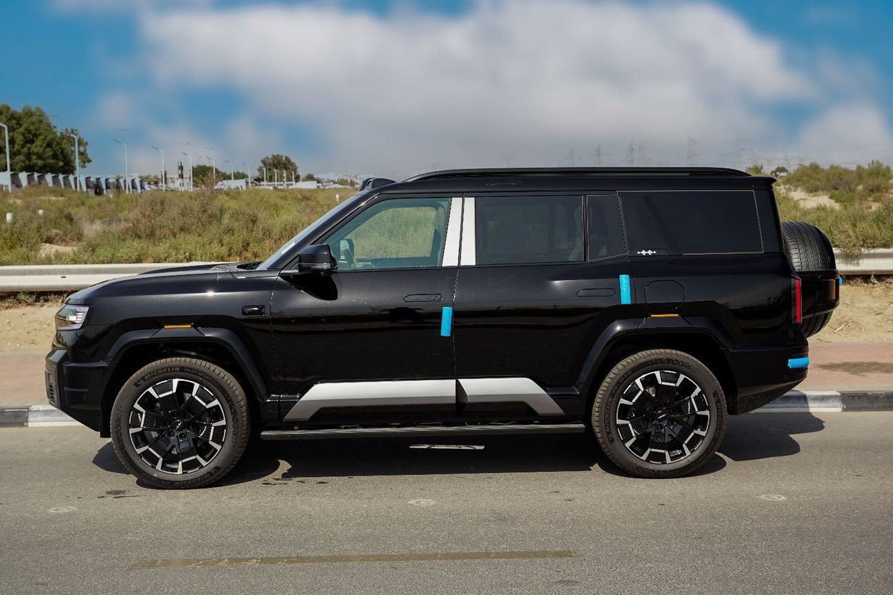 BYD Leopard 8 Smart and Brave Flagship Edition (6 Seats) 2025 BYD Leopard 8 Flagship plug in Hybrid 2.0L VIP 6-sea