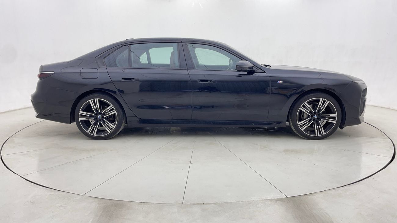 بي أم دبليو 735i 2024 M SPORT | AED 4507/Month | 0 DP | 30 Day Return | Warranty