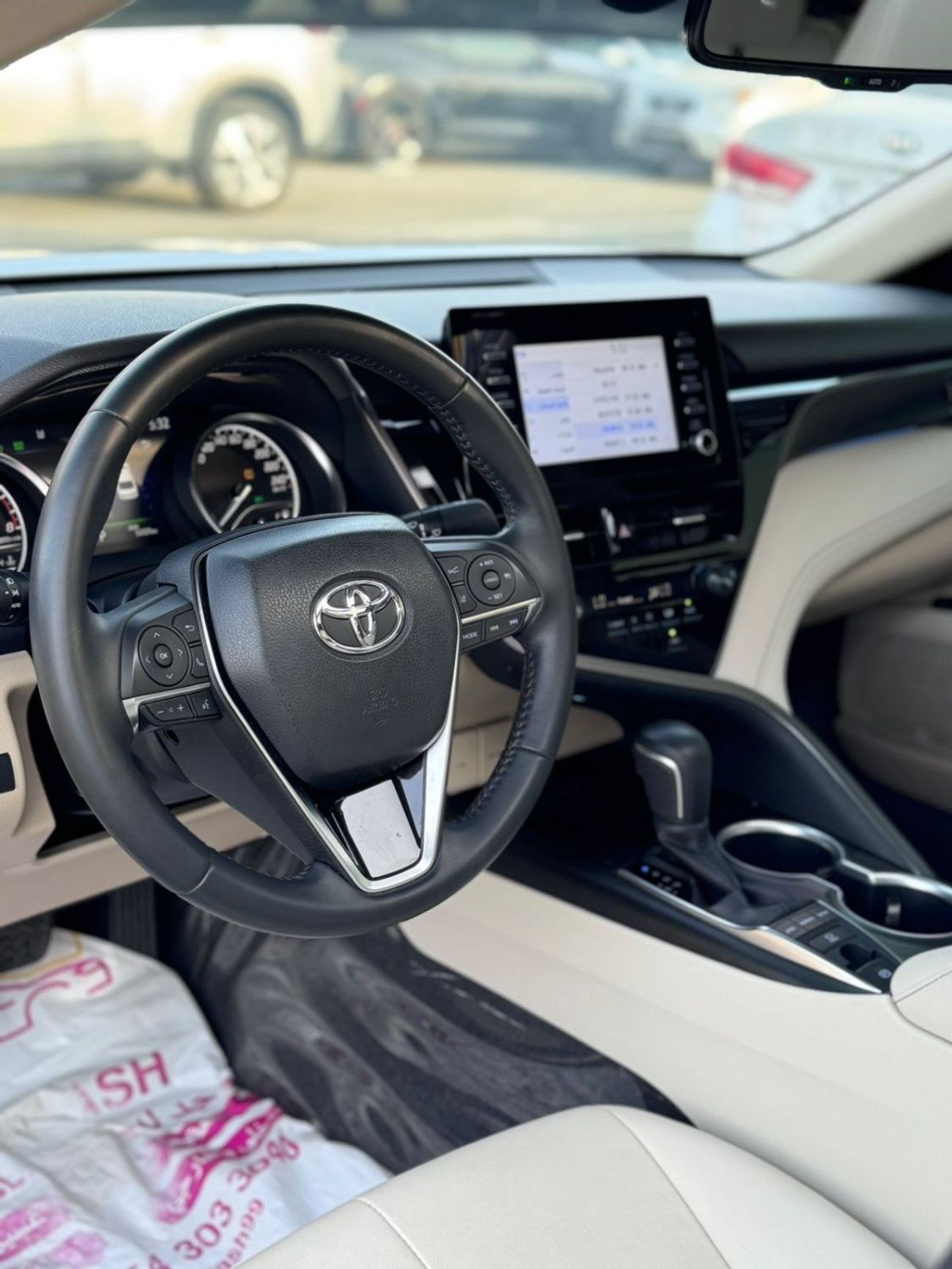 تويوتا كامري SE+