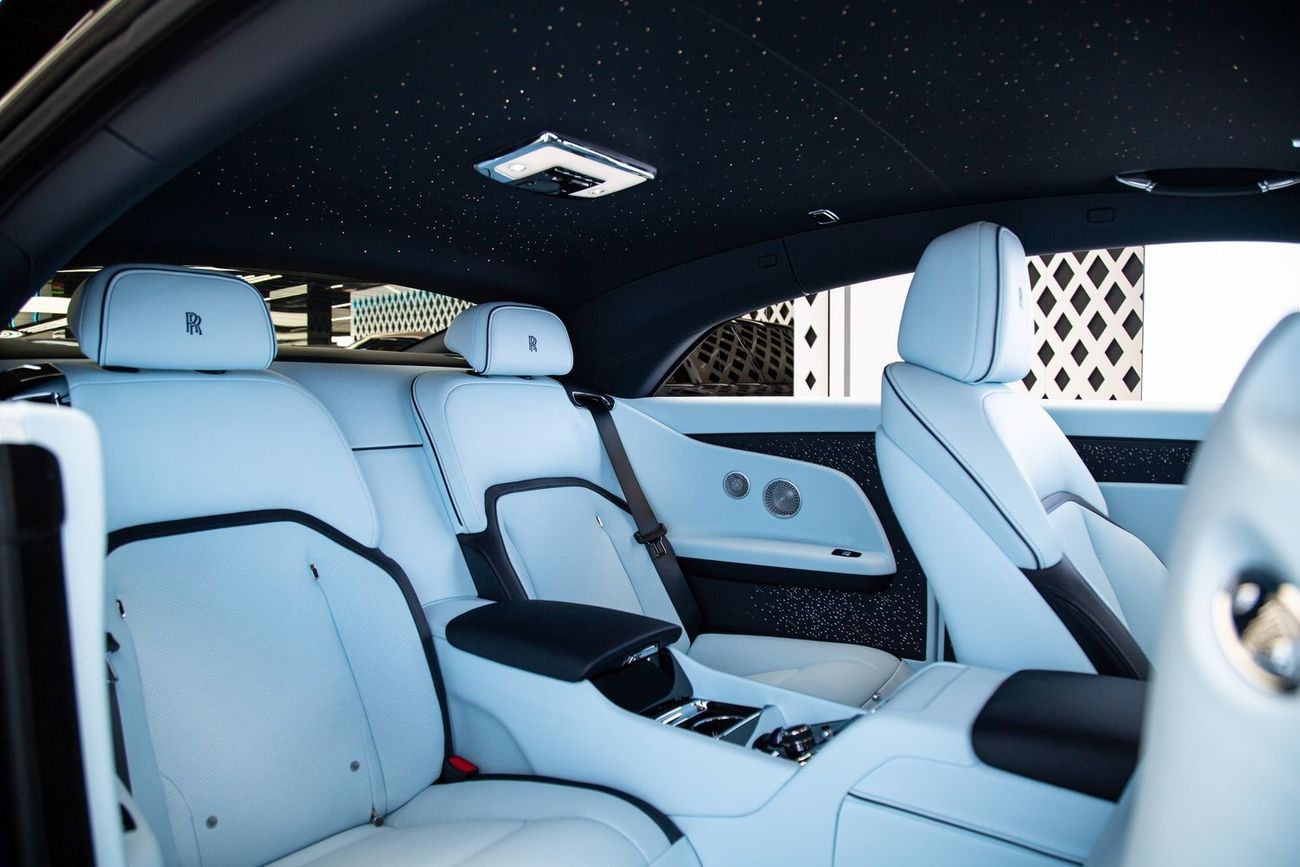 رولز رويس سبيكتر Rolls Royce Spectre
