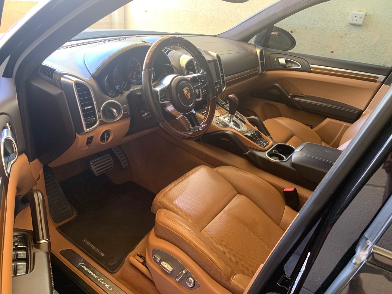 بورش كايان Turbo 4.8L (500 HP)