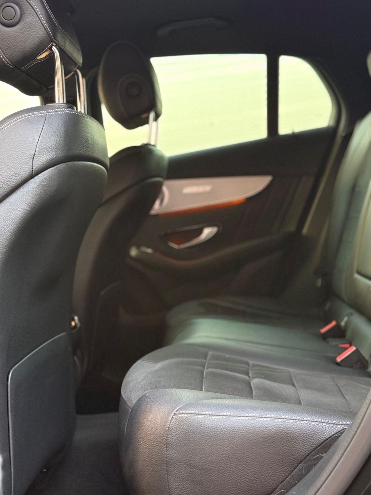 Mercedes-Benz GLC 300 AMG 2.0L