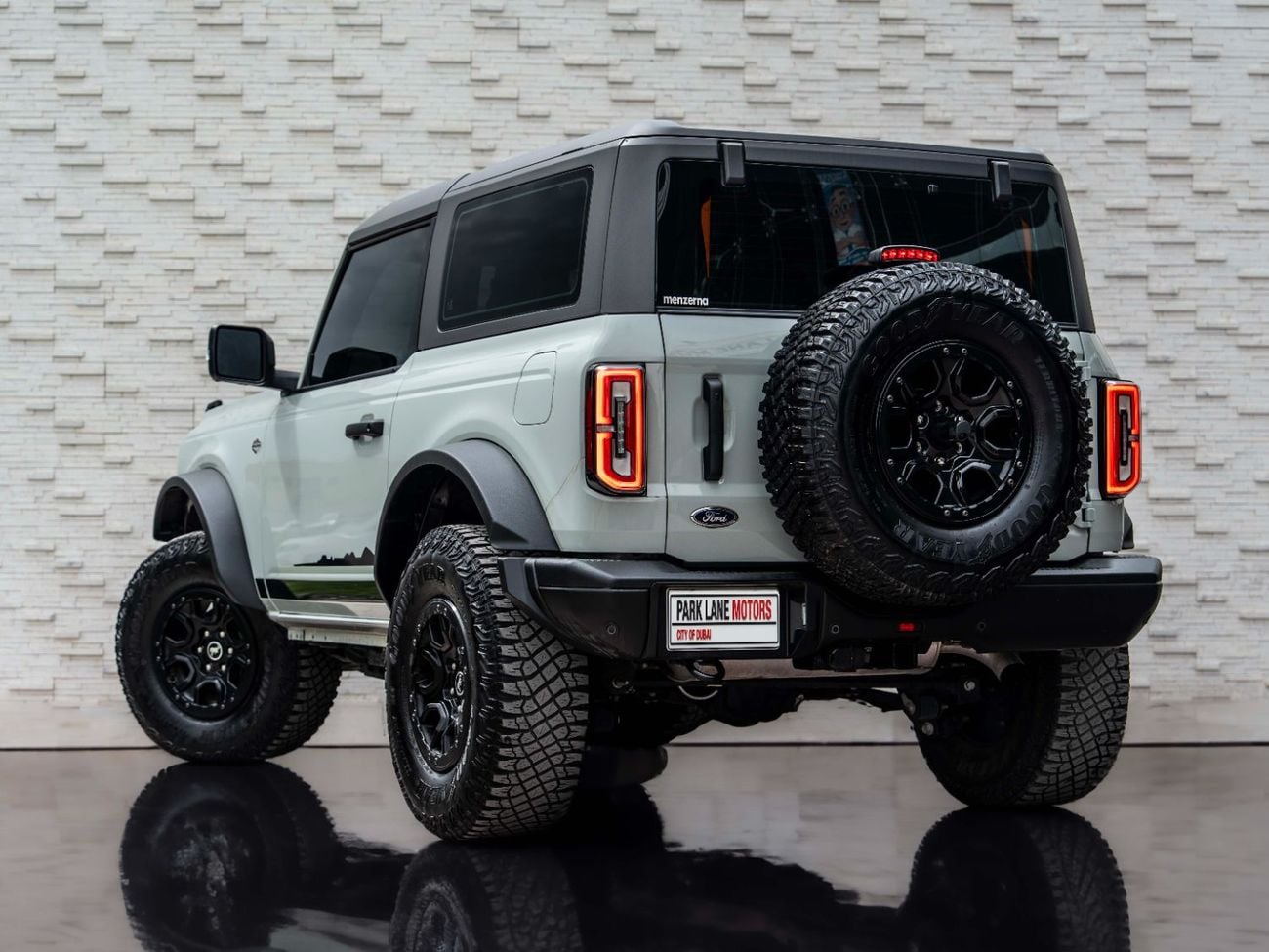 Ford Bronco Wildtrak 2.7L (4 Seater)