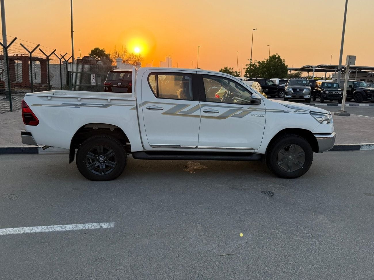 Toyota Hilux Hilux 2.7 AT 2025 GCC key start