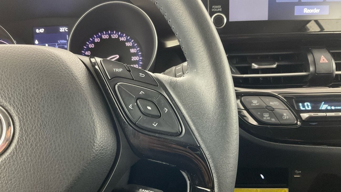 Toyota CHR VX 1.8L (100 HP) VX | Guaranteed Warranty | 0 Down Payment