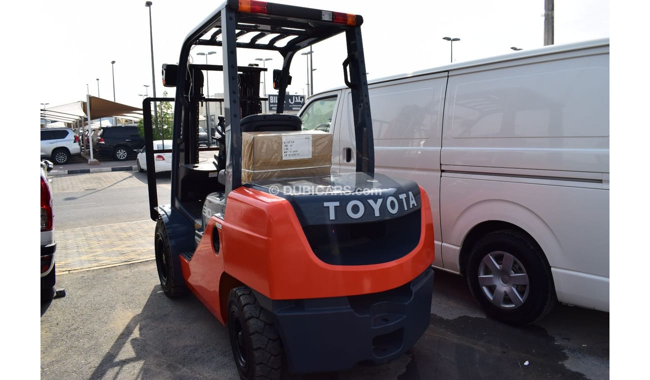 New Toyota Fork lift Toyota Forklift 3.0 ton Diesel, model2022. Brand