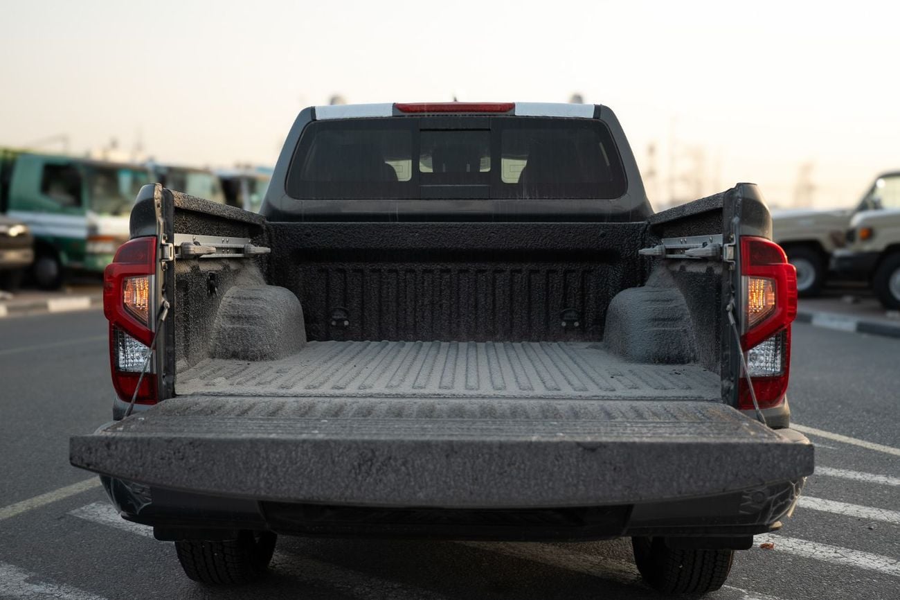 Nissan Navara PRO-4X Off-Road | 2.5L Diesel 4WD A/T (Only For Export)