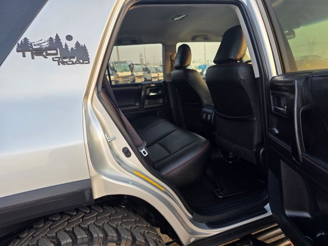 Toyota 4Runner 2019 Model TRD off Road 4x4 , leather and off road