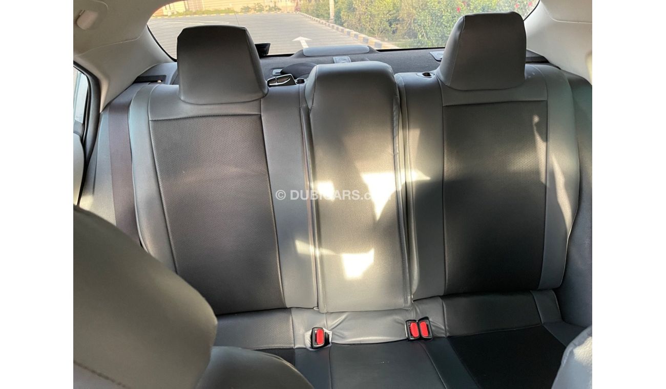 Toyota Corolla SE Toyota corolla mobile 2020    (USA )   - VERY GOOD CONDITION