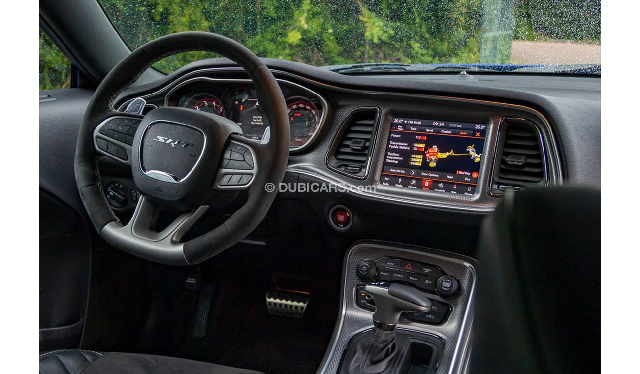 Dodge Challenger Hellcat Super Charged