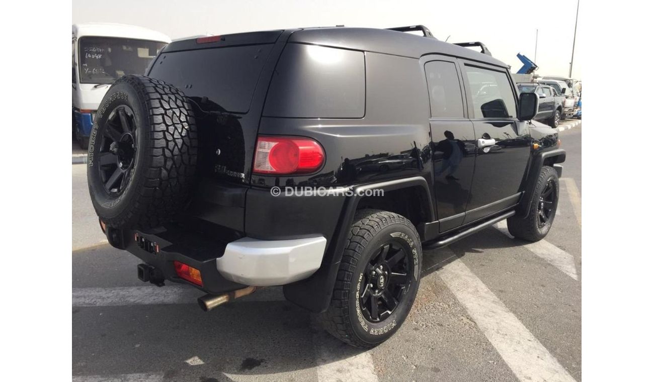 تويوتا إف جي كروزر Toyota FJ Cruiser (Stock no PM 294 )