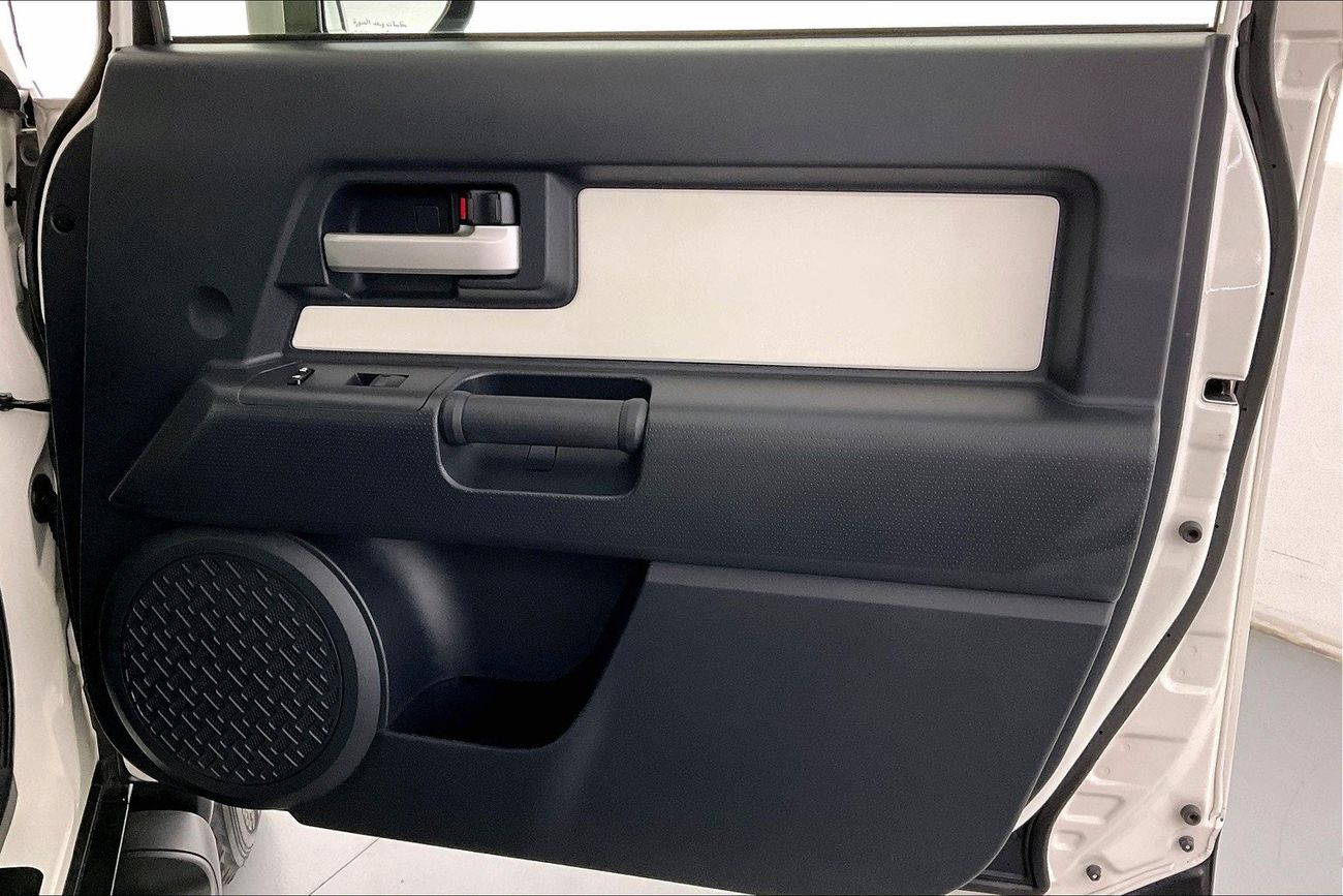 Toyota Camry SE| 1 year free warranty | Exclusive Eid offer