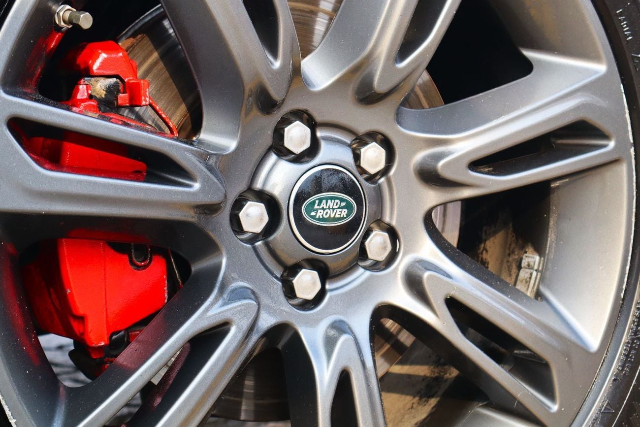 لاند روفر رانج روفر إيفوك P250 HSE 2.0L