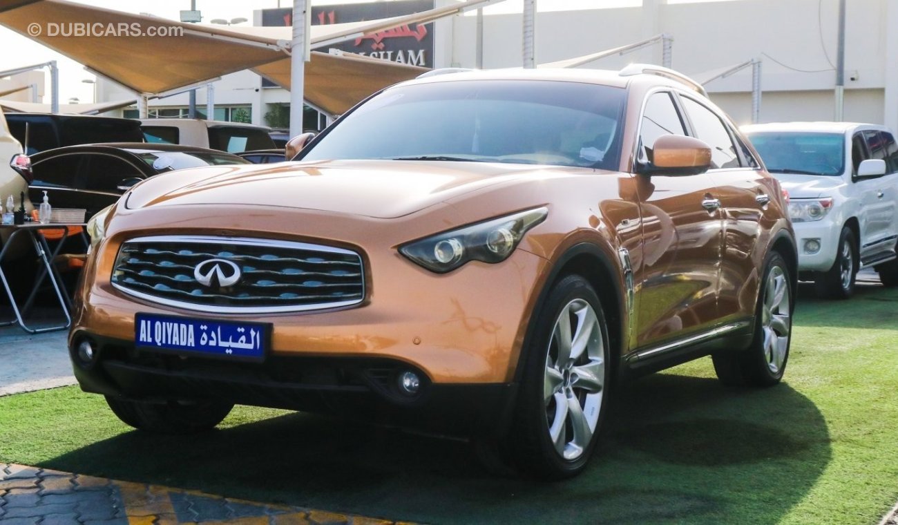 Infiniti FX50 S