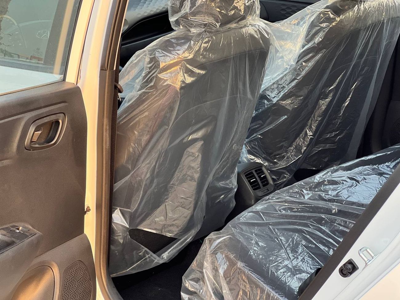 هيونداي i10 1.2L PTR A/T // 2023 // MID OPTION // SPECIAL OFFER // BY FORMULA AUTO // FOR EXPORT