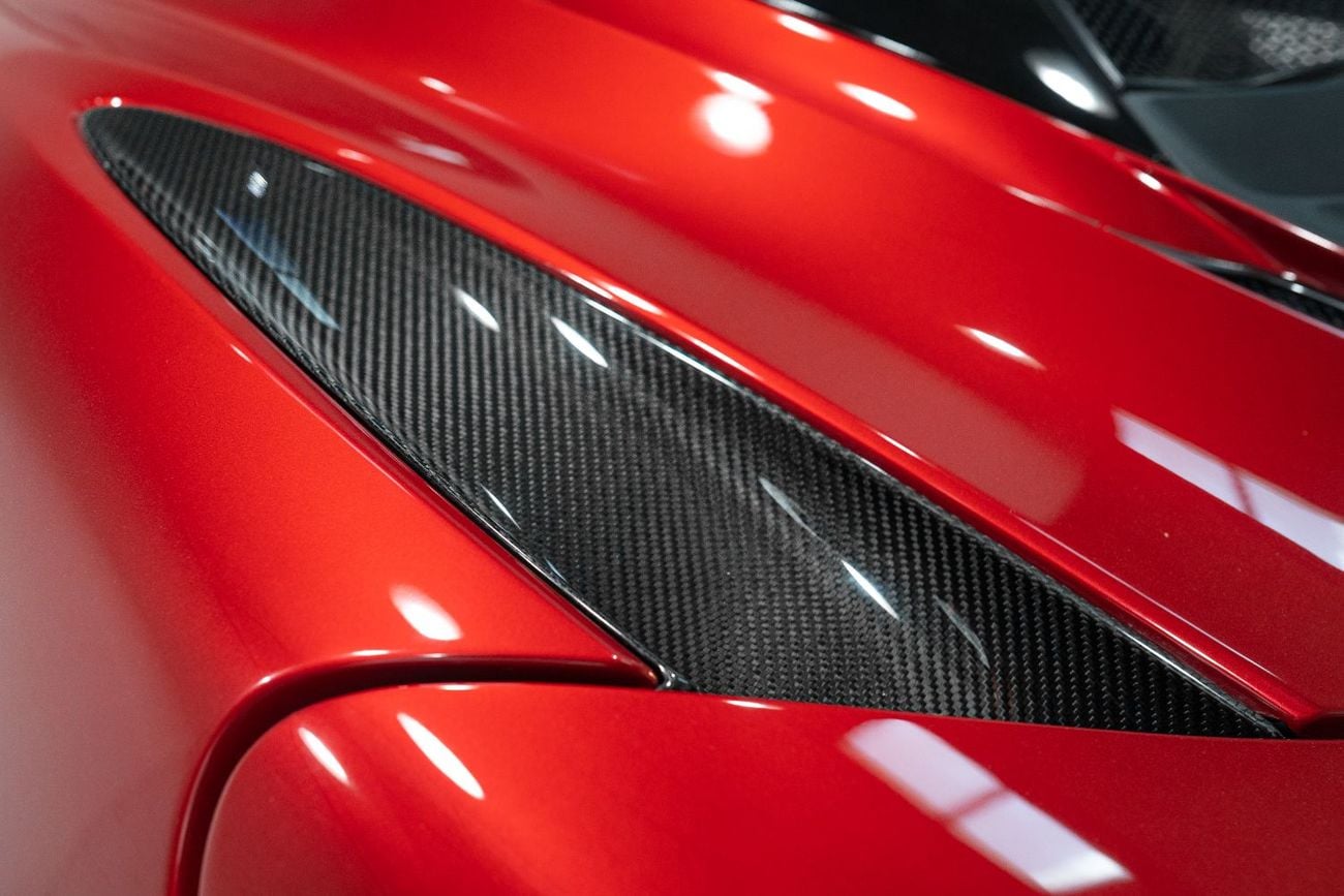 McLaren 720S 2018 MCLAREN 720S | FULL CARBON EXTERIOR | CARBON CERAMIC BRAKING SYSTEM | JAPANESE SPECS