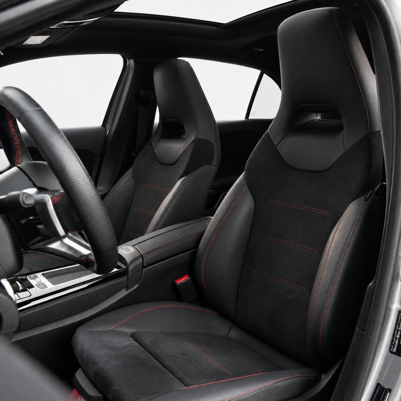 مرسيدس بنز A 200 STANDARD 1,915 P.M • Mercedes-Benz A 200 • 1 Year Warranty