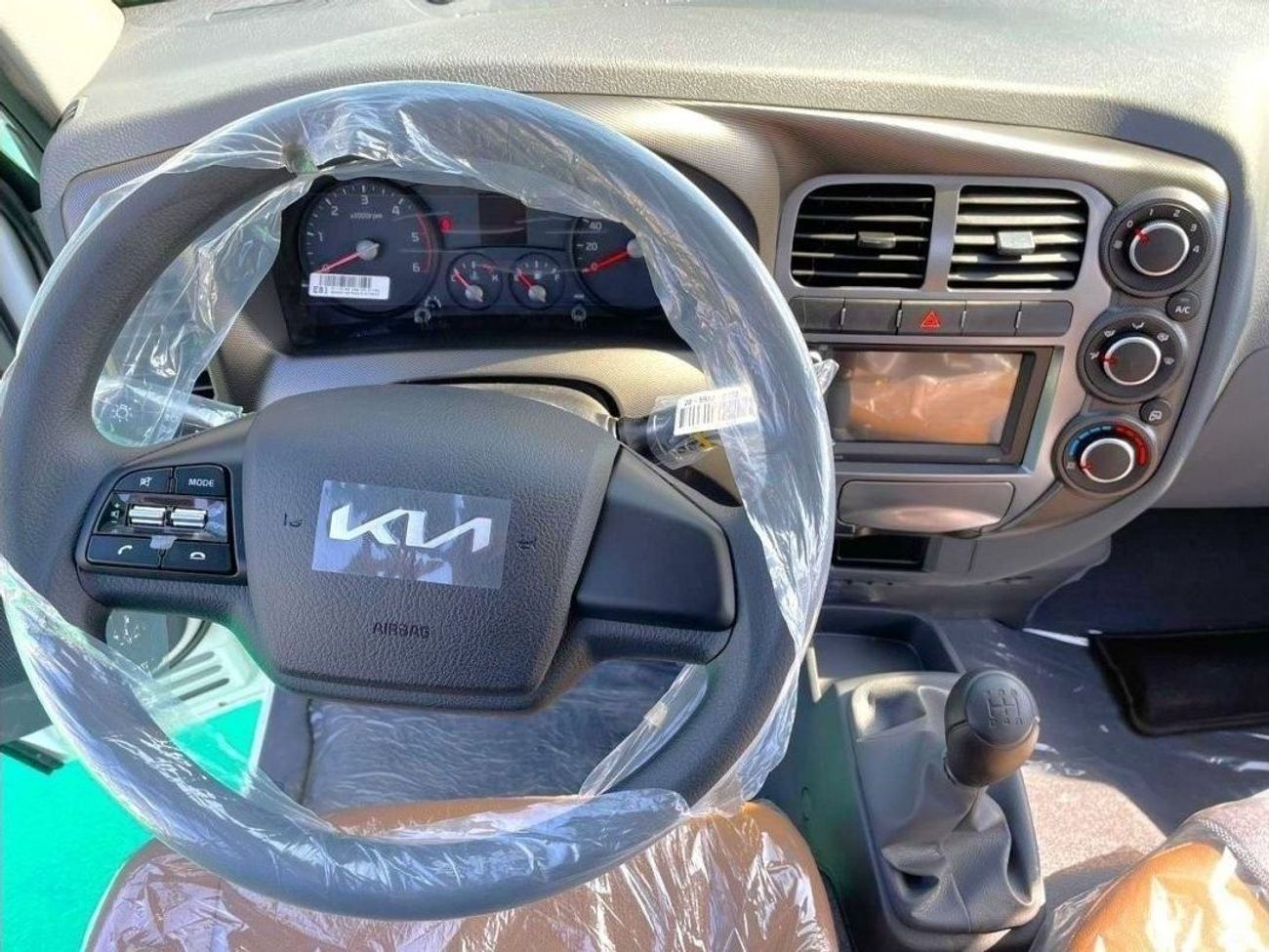 كيا K4000 1.5 ton // single cap // model 2023