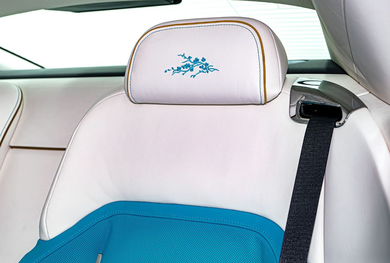 Rolls-Royce Spectre ROLLS-ROYCE SPECTRE PRIMAVERA INSPIRED MY26 FULL