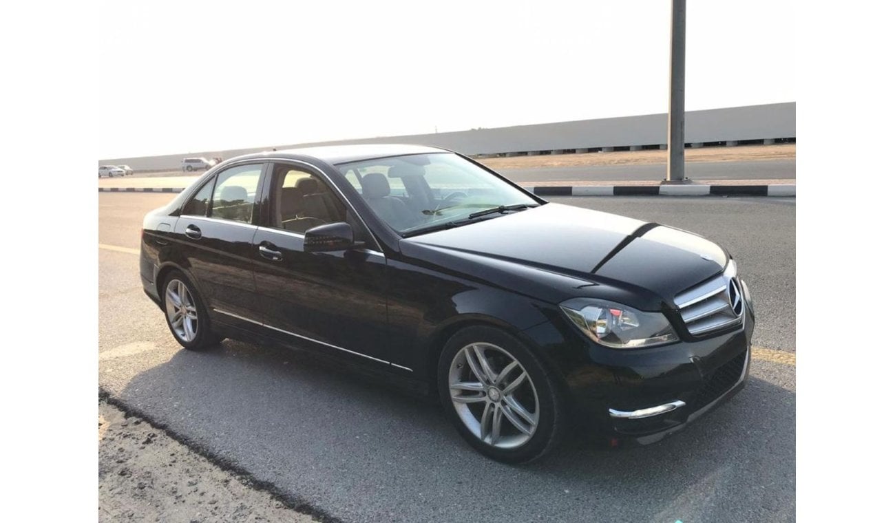 Mercedes-Benz C 250 Mercedes-Benz 2013 very celen car for sell