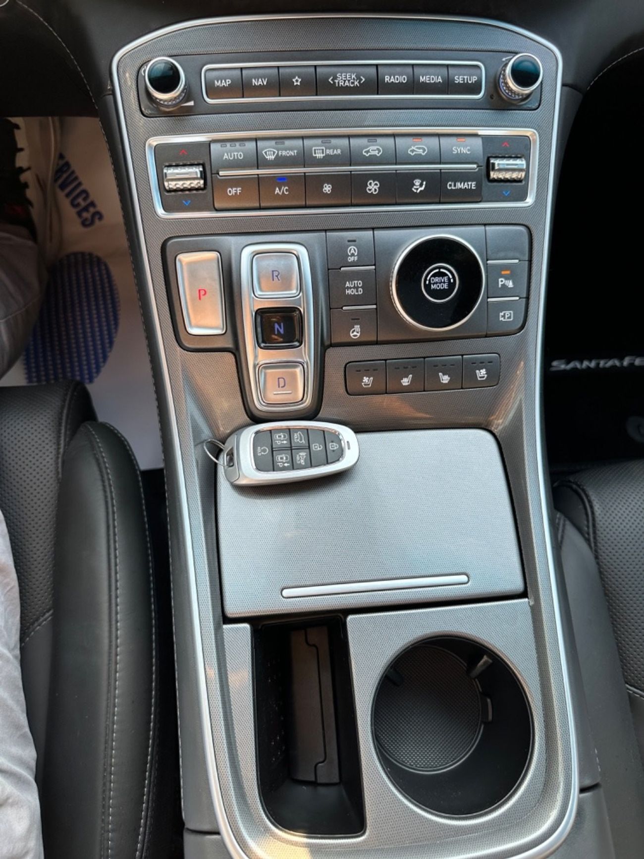 Hyundai Santa Fe 2023 Santa fe calligraphy full option