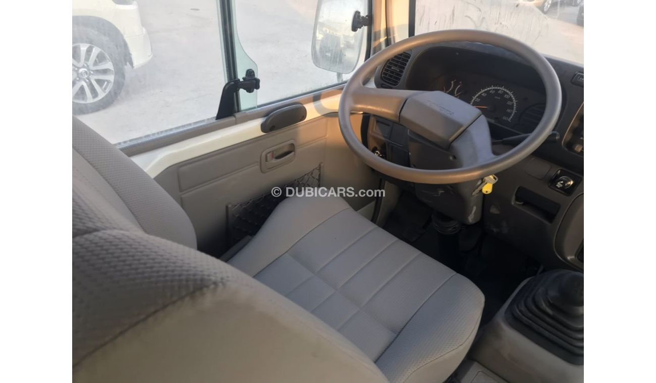 تويوتا كوستر