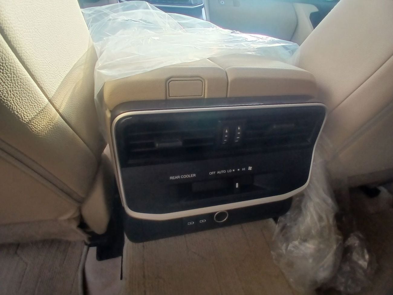 Toyota Land Cruiser Toyota landcruise 2022MODEL 4.0L petrol Engine v6 Colour Brown push start Sunroof Transmission Autom