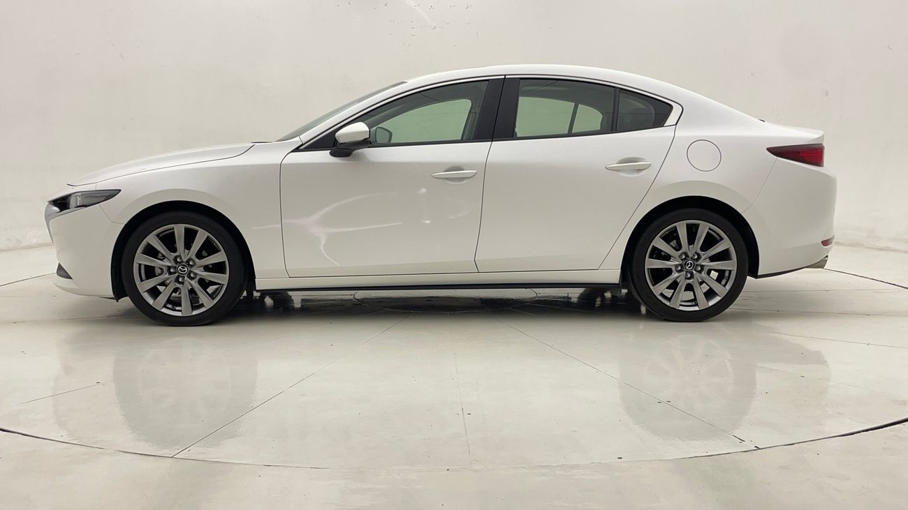 مازدا 3 EVOLVE 2 | بدون دفعة مقدمة | اختبار القيادة في المنزل